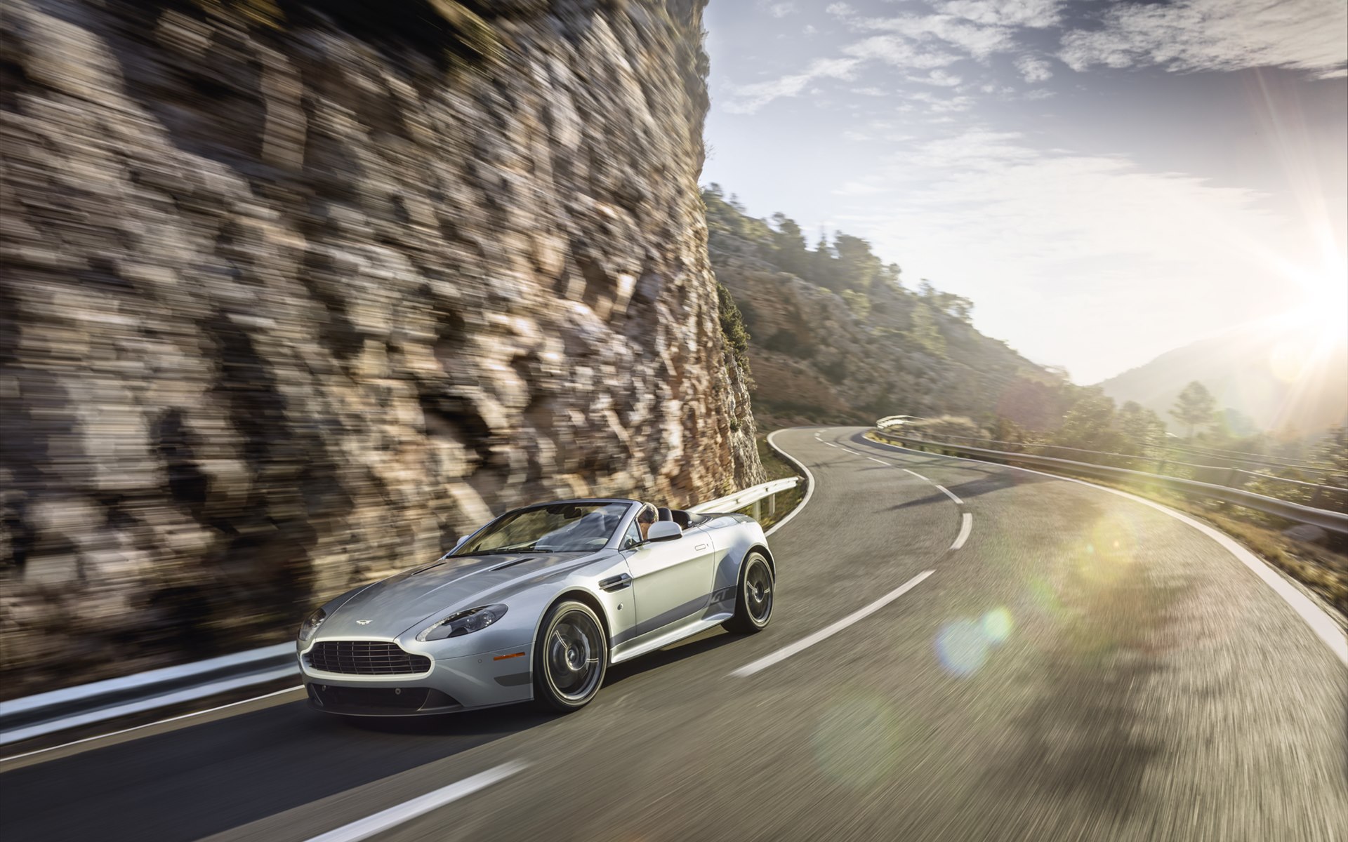 Aston Martin V8 Vantage GT 2015
